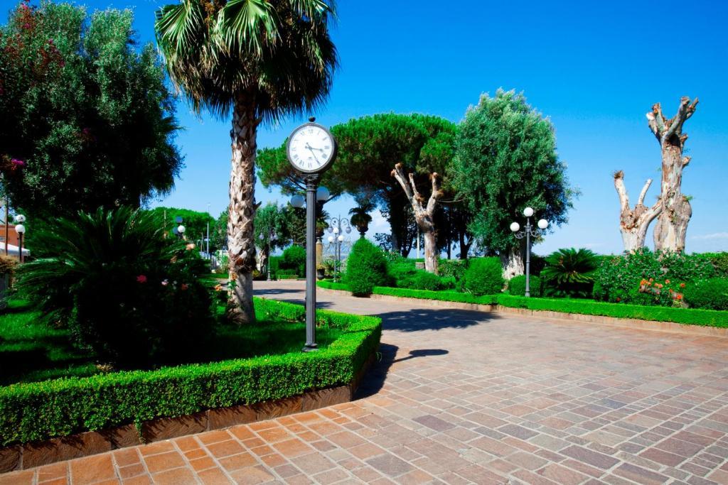 Resort Villa Antica Eboli Buitenkant foto